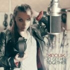 Anouk zingt nummer 1 hit Birds op Eurovisie Songfestival
